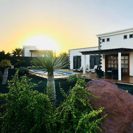 Villa Alejandro Playa Blanca  Exteriör bild